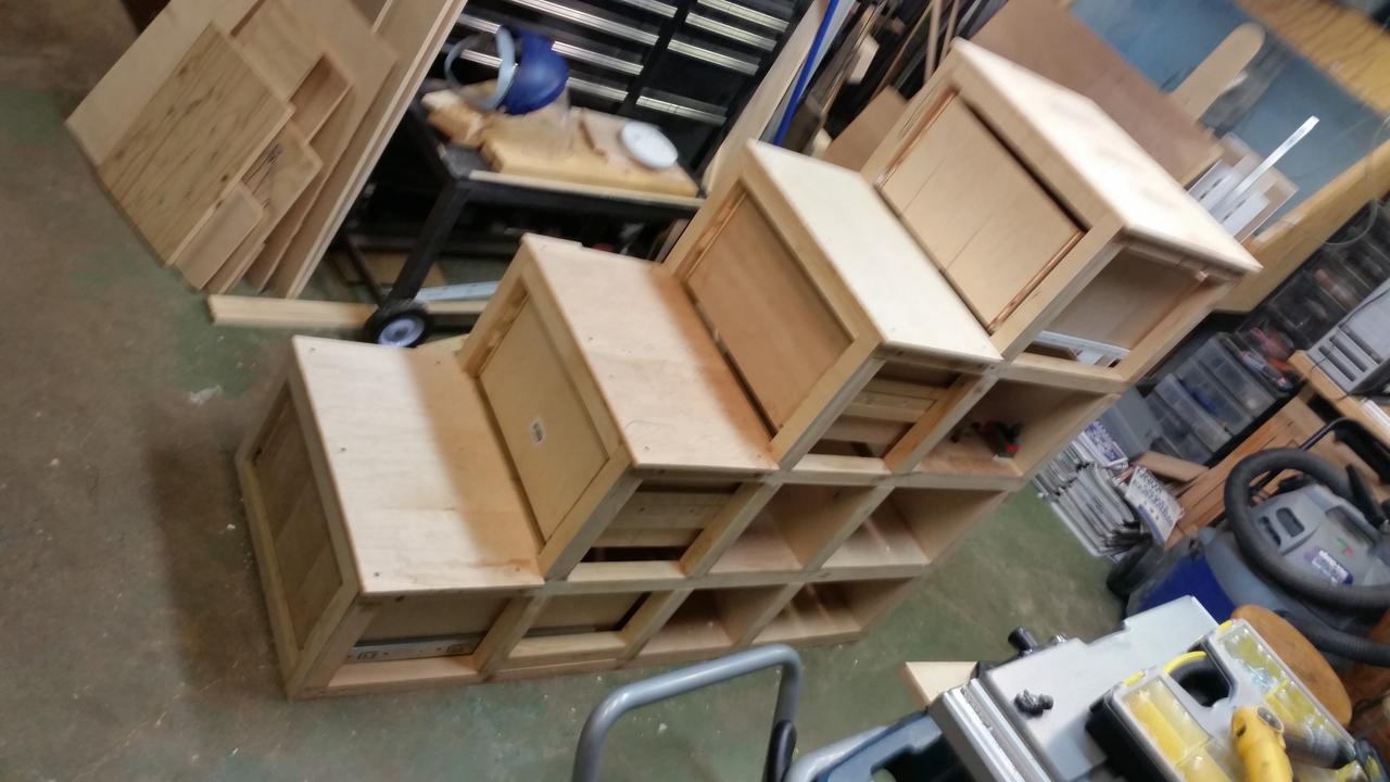 /galleries/Projects/StairCase-Dresser/20150829_191753.jpg